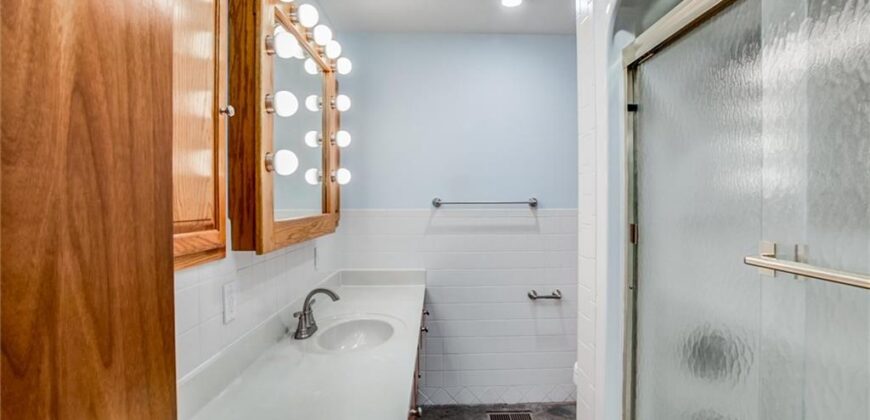 1904 4th Street, Platte City, MO 64079