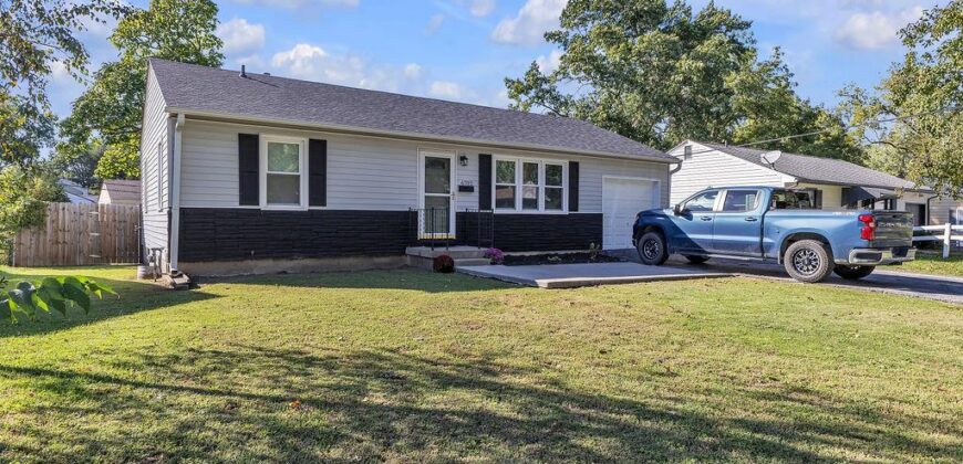 6702 N CHARLOTTE Street, Gladstone, MO 64118