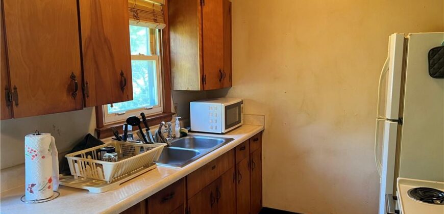 6001 N Michigan Place, Gladstone, MO 64118