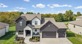 2102 Foxtail Drive, Kearney, MO 64060