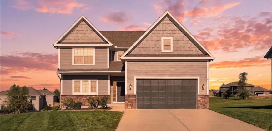 18304 Rock Creek Drive, Smithville, MO 64089