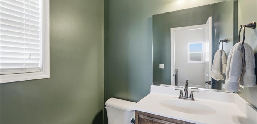 18304 Rock Creek Drive, Smithville, MO 64089