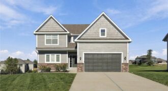 18304 Rock Creek Drive, Smithville, MO 64089
