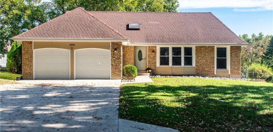 10003 N Charlotte Street, Kansas City, MO 64155