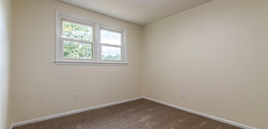 10003 N Charlotte Street, Kansas City, MO 64155