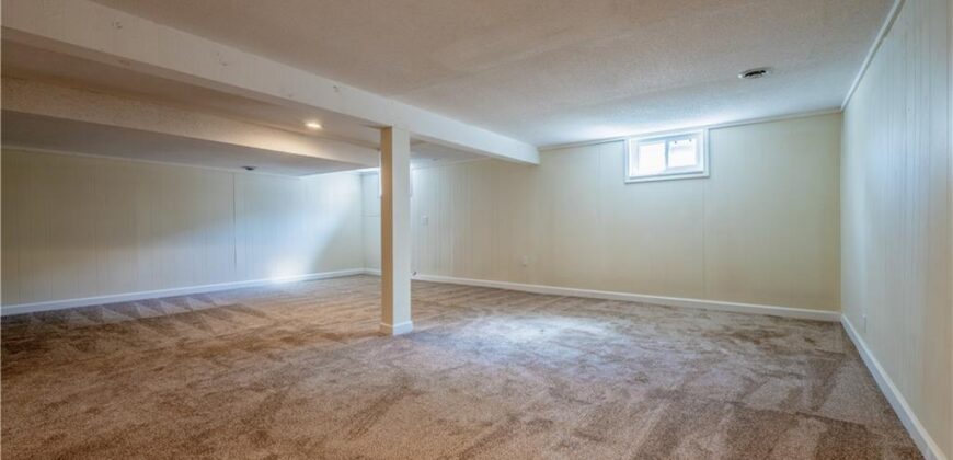 10003 N Charlotte Street, Kansas City, MO 64155