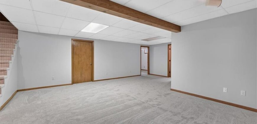 4903 NW 67th Terrace, Kansas City, MO 64151