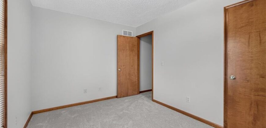 4903 NW 67th Terrace, Kansas City, MO 64151