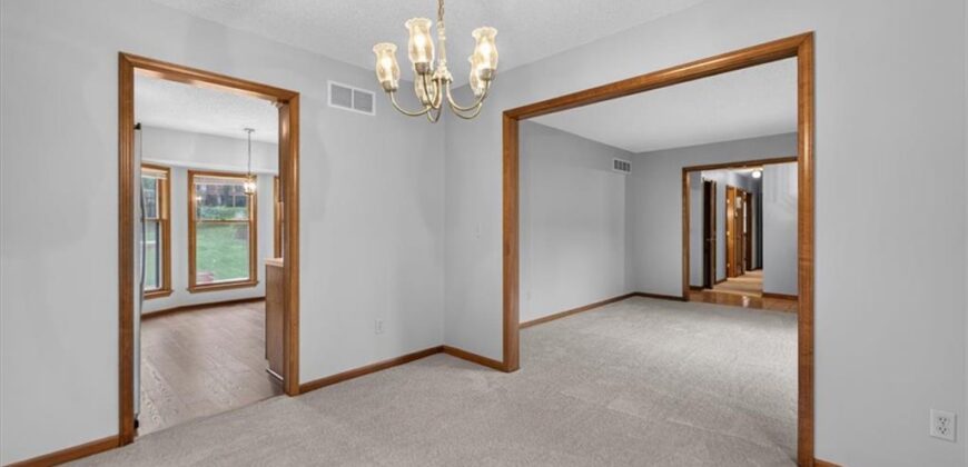 4903 NW 67th Terrace, Kansas City, MO 64151