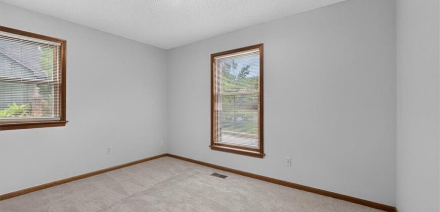 4903 NW 67th Terrace, Kansas City, MO 64151