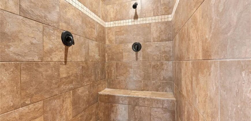 17700 NW 130th Terrace, Platte City, MO 64079