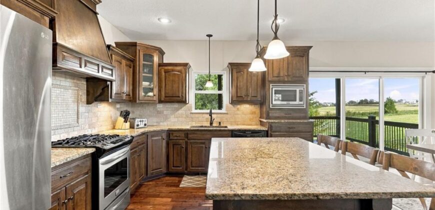 17700 NW 130th Terrace, Platte City, MO 64079