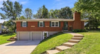 363 E Lowell Street, Claycomo, MO 64119