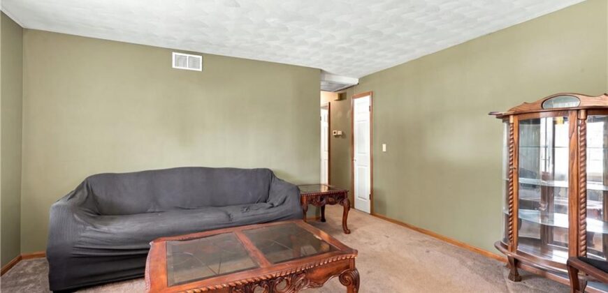 363 E Lowell Street, Claycomo, MO 64119