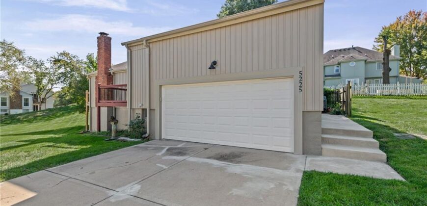 5225 NW 82nd Terrace, Kansas City, MO 64151