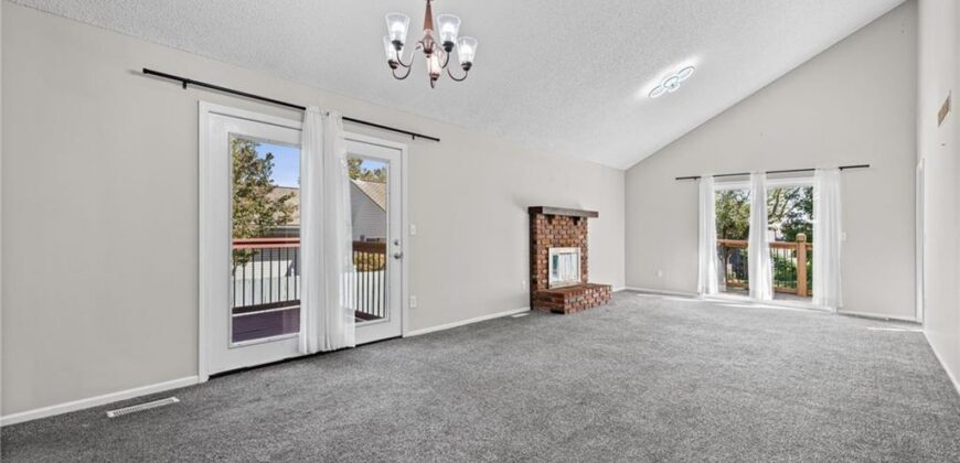 5225 NW 82nd Terrace, Kansas City, MO 64151