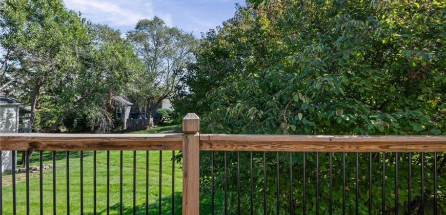 5225 NW 82nd Terrace, Kansas City, MO 64151