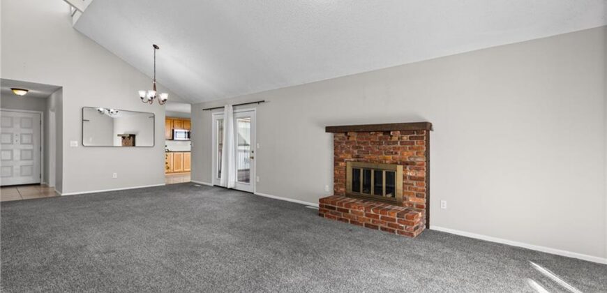 5225 NW 82nd Terrace, Kansas City, MO 64151