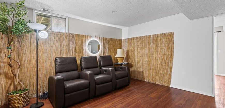 5225 NW 82nd Terrace, Kansas City, MO 64151