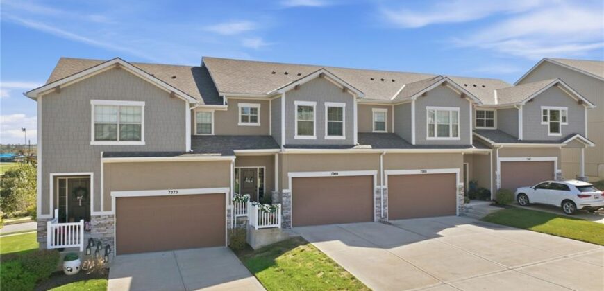 7369 Griffey Street, Parkville, MO 64152
