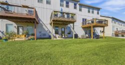 7369 Griffey Street, Parkville, MO 64152