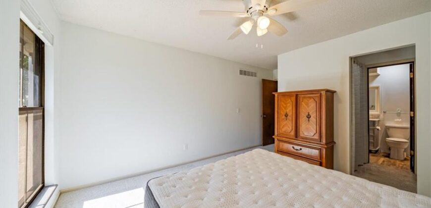 5771 N Anita Avenue, Kansas City, MO 64151