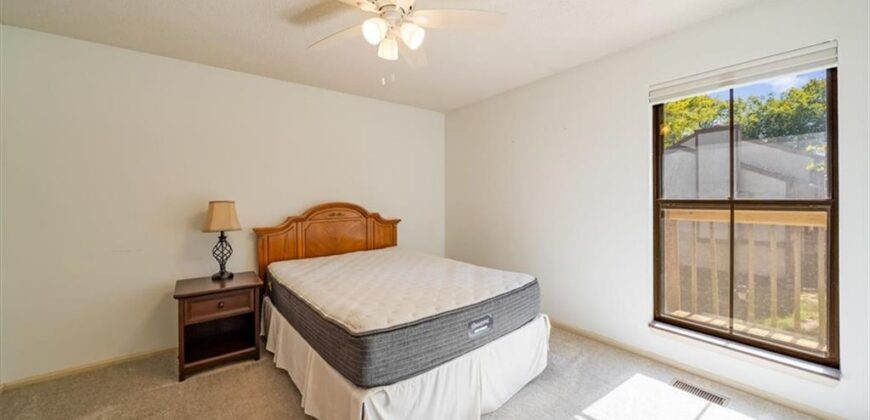 5771 N Anita Avenue, Kansas City, MO 64151