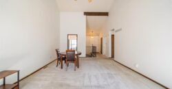 5771 N Anita Avenue, Kansas City, MO 64151