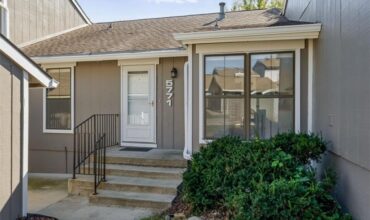 5771 N Anita Avenue, Kansas City, MO 64151
