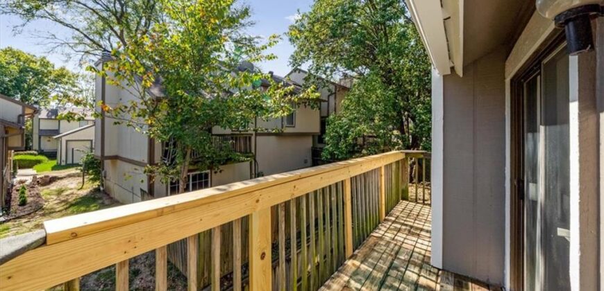 5771 N Anita Avenue, Kansas City, MO 64151