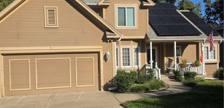 1504 NE 80th Place, Kansas City, MO 64118