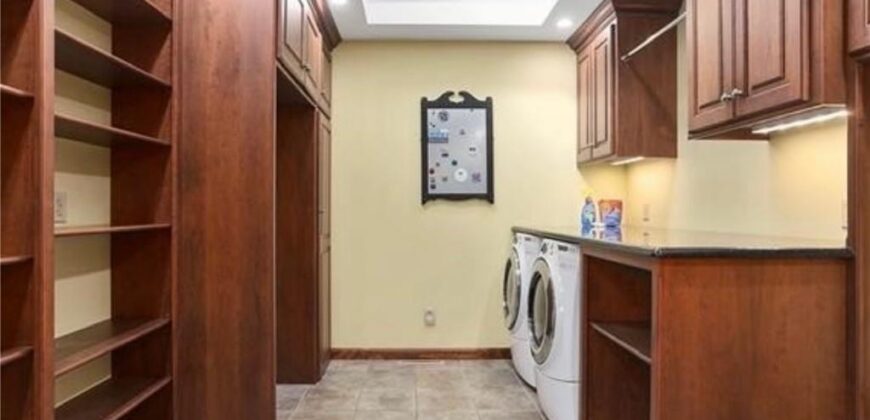 7955 NW Bridle Parc Lane, Kansas City, MO 64152