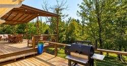 7955 NW Bridle Parc Lane, Kansas City, MO 64152