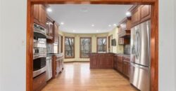 7955 NW Bridle Parc Lane, Kansas City, MO 64152