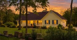 7955 NW Bridle Parc Lane, Kansas City, MO 64152