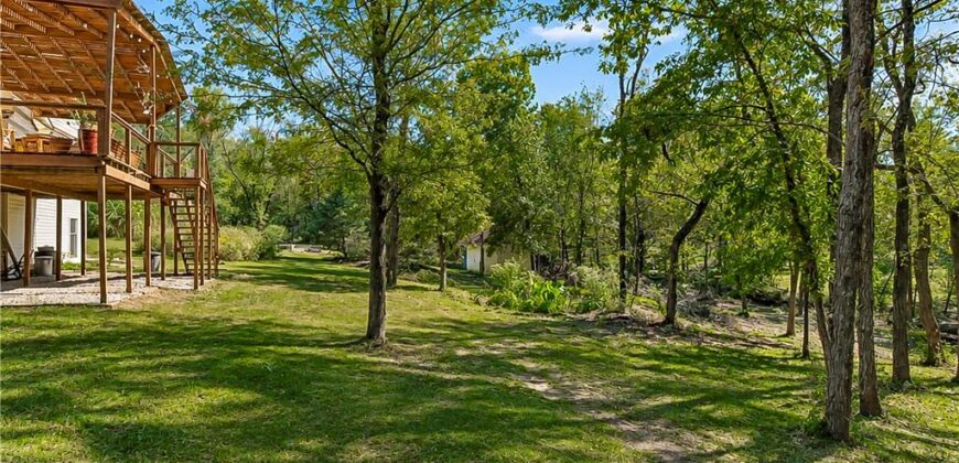7955 NW Bridle Parc Lane, Kansas City, MO 64152