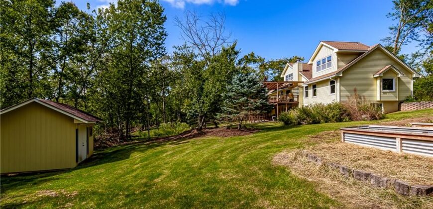 7955 NW Bridle Parc Lane, Kansas City, MO 64152