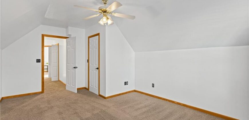 7416 N Mckinley Avenue, Kansas City, MO 64158