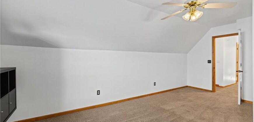 7416 N Mckinley Avenue, Kansas City, MO 64158