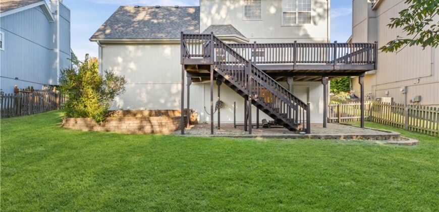 7416 N Mckinley Avenue, Kansas City, MO 64158