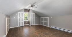 705 NE Lindberg Drive, Kansas City, MO 64118