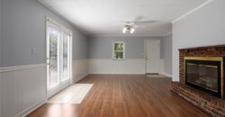 705 NE Lindberg Drive, Kansas City, MO 64118