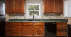 705 NE Lindberg Drive, Kansas City, MO 64118