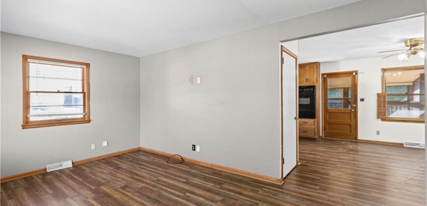 413 Maple Street, Liberty, MO 64068