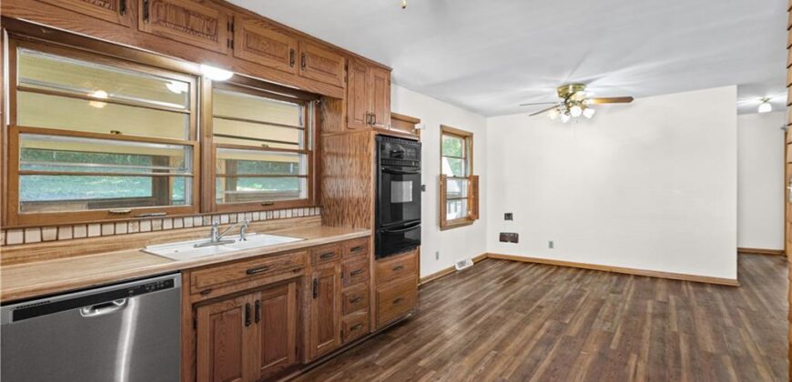413 Maple Street, Liberty, MO 64068