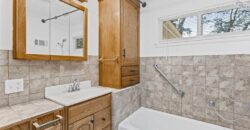 6912 N Harrison Street, Gladstone, MO 64118
