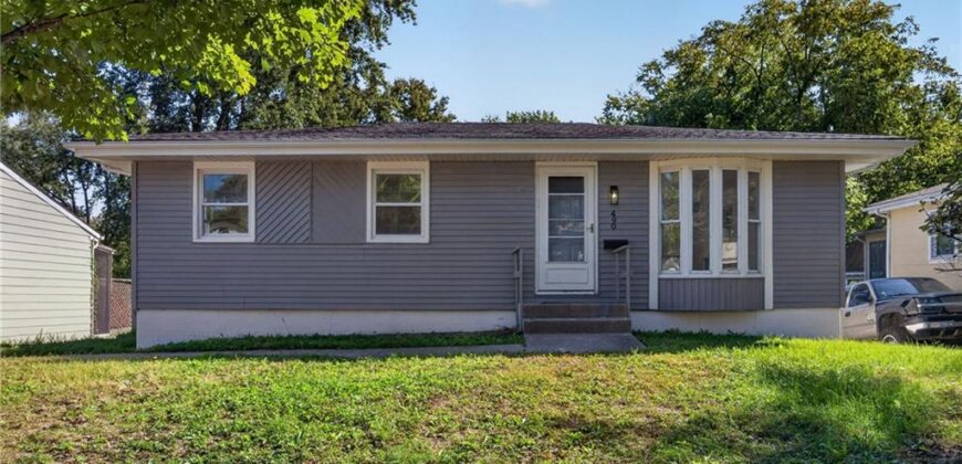 4909 N Manchester Avenue, Kansas City, MO 64119