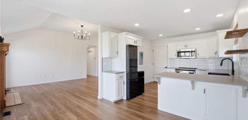 1603 Clear Creek Drive, Kearney, MO 64060