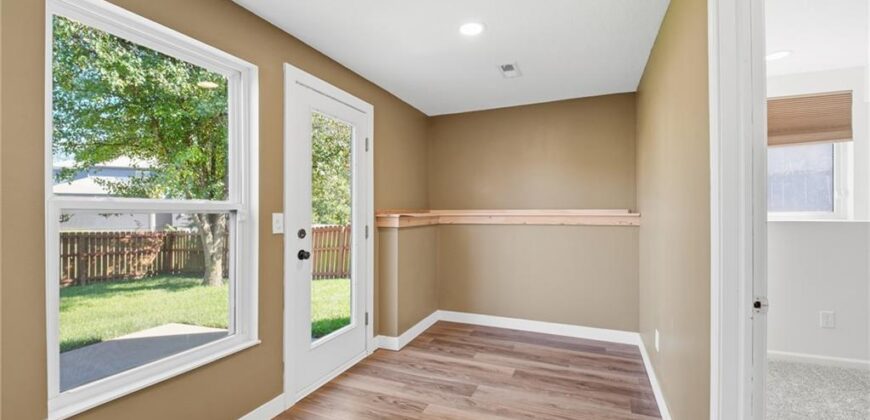 1603 Clear Creek Drive, Kearney, MO 64060