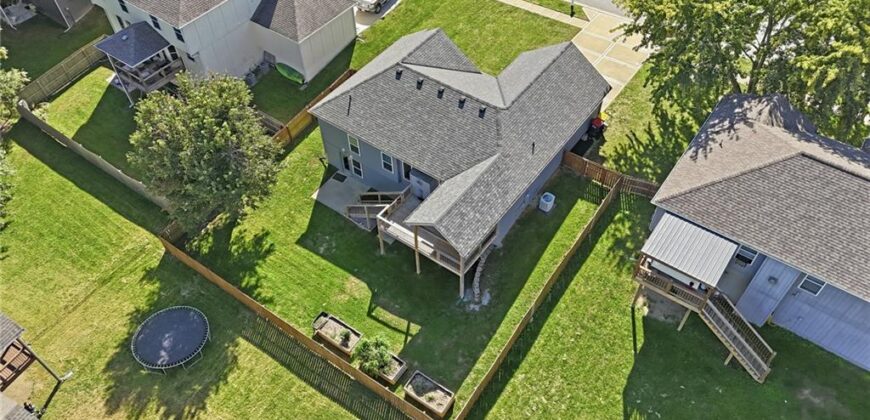 1603 Clear Creek Drive, Kearney, MO 64060